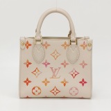 Louis Vuitton(LV) OnTheGo Tote Monogram Empreinte Sunrise Aquarelle BB — thumbnail 5