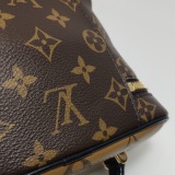 Louis Vuitton(LV) Vanity Handbag Reverse Monogram Canvas PM — thumbnail 11