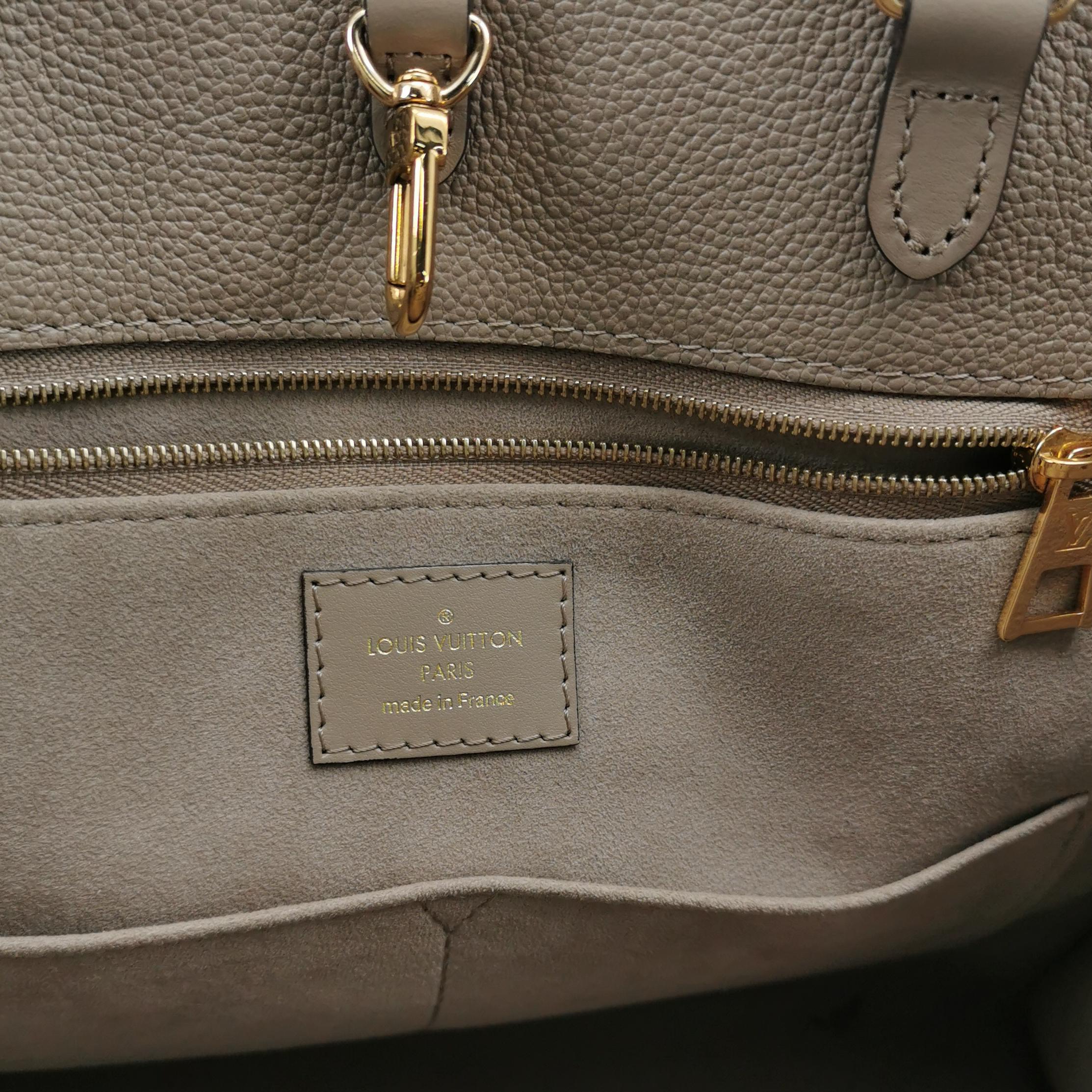 Louis Vuitton(LV) OnTheGo Tote Monogram Empreinte Giant MM — photo 8 of 14