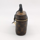 Louis Vuitton(LV) Vanity Handbag Reverse Monogram Canvas PM — thumbnail 3