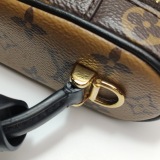 Louis Vuitton(LV) Vanity Handbag Reverse Monogram Canvas PM — thumbnail 15