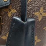 Louis Vuitton(LV) Vanity Handbag Reverse Monogram Canvas PM — thumbnail 24