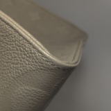 Louis Vuitton(LV) OnTheGo Tote Monogram Empreinte Giant MM — thumbnail 15