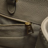 Louis Vuitton(LV) OnTheGo Tote Monogram Empreinte Giant MM — thumbnail 9