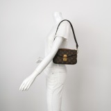 Louis Vuitton（LV） Pochette Metis Monogram Canvas East West — thumbnail 2