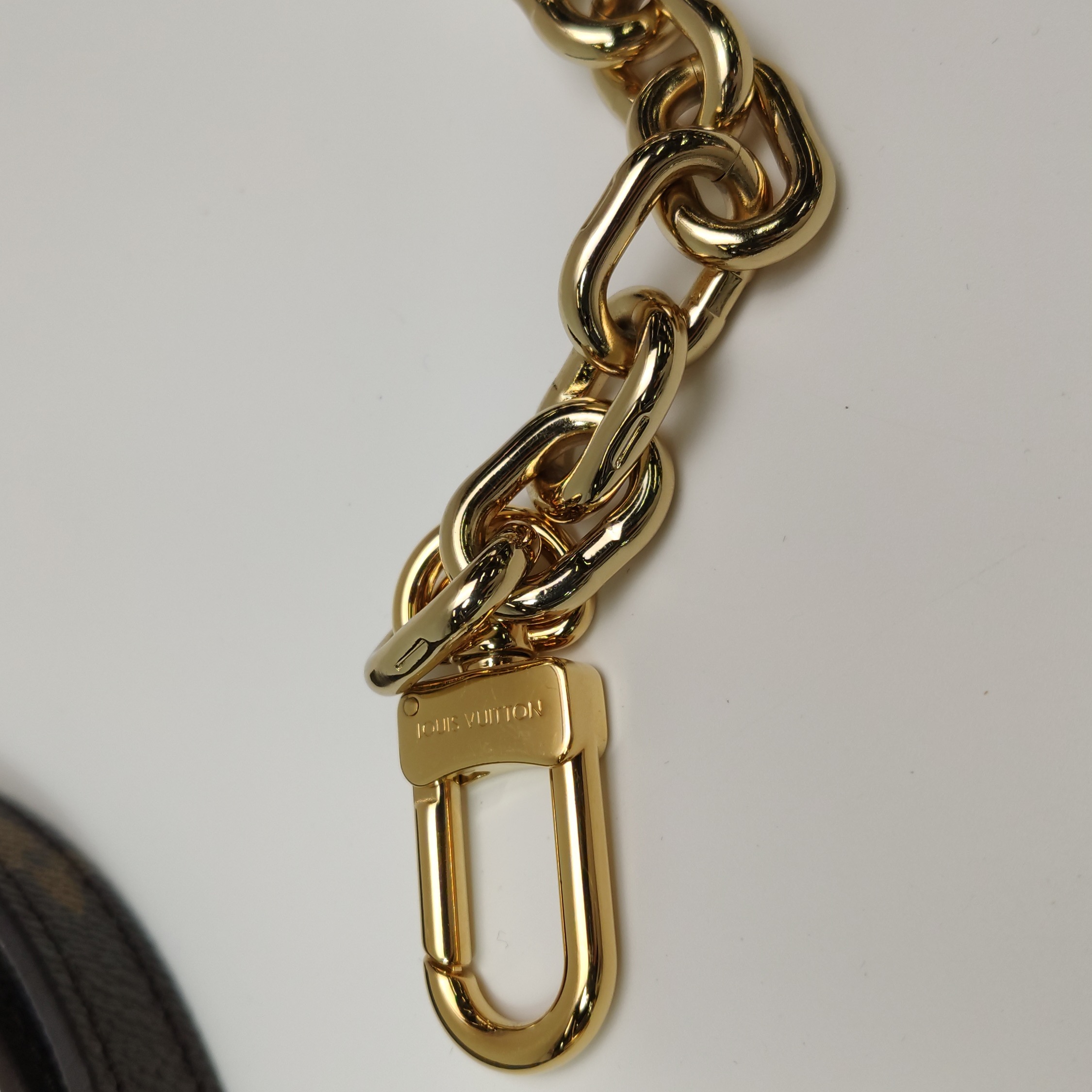 Louis Vuitton（LV） Pochette Metis Monogram Canvas East West — photo 17 of 17