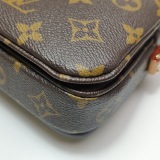 Louis Vuitton（LV） Pochette Metis Monogram Canvas East West — thumbnail 8