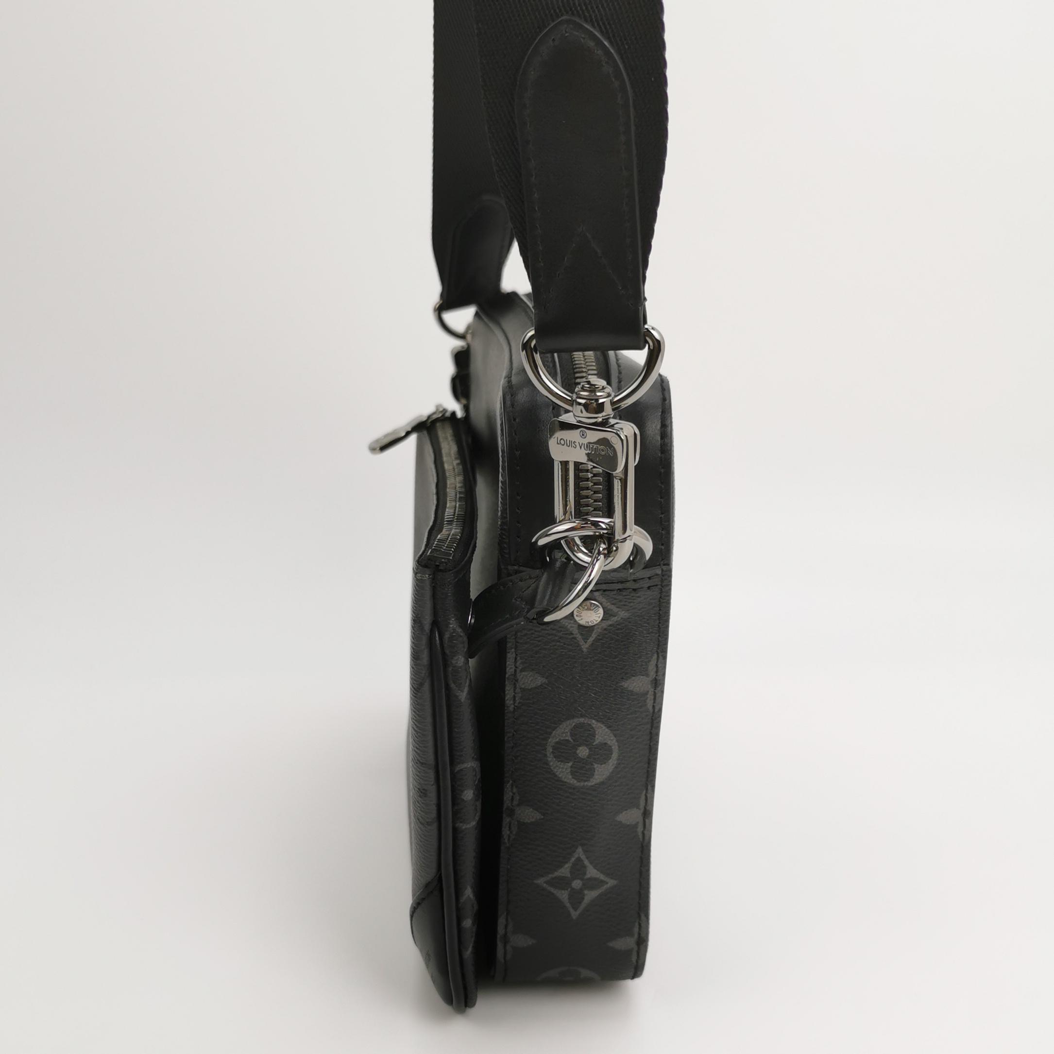Louis Vuitton(LV) Trio Messenger Bag Reverse Monogram Eclipse Canvas — photo 4 of 18