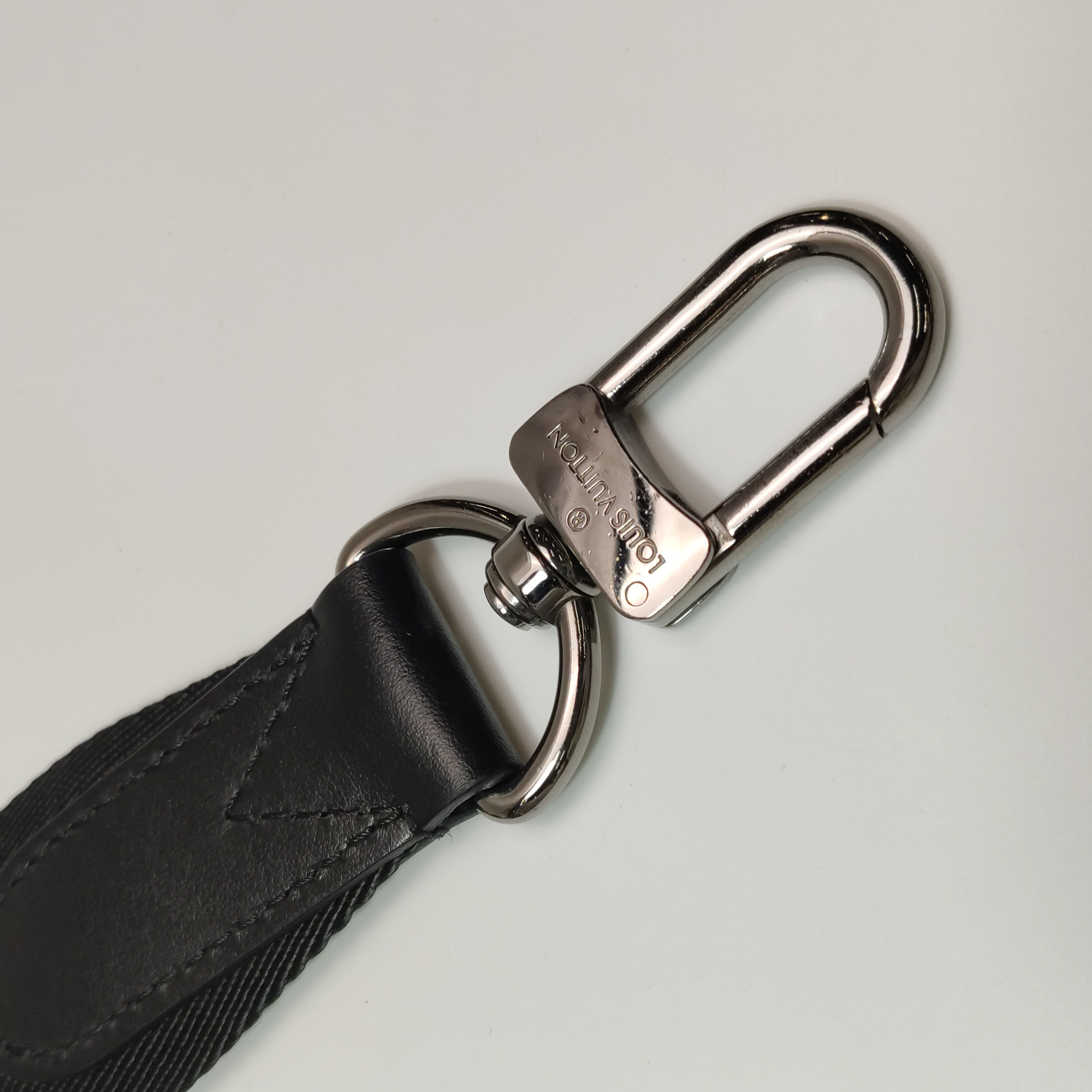 Louis Vuitton(LV) Trio Messenger Bag Reverse Monogram Eclipse Canvas — photo 18 of 18