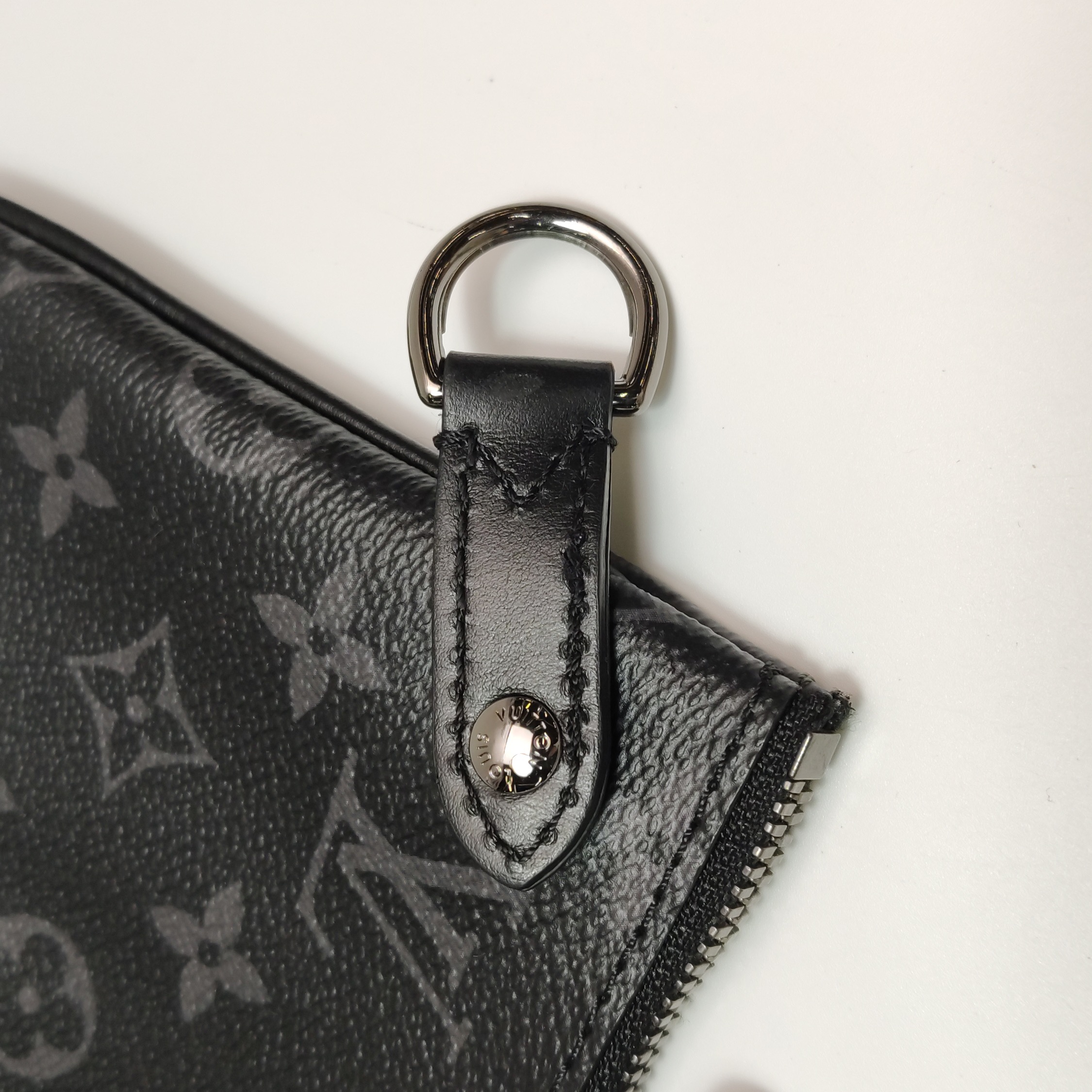 Louis Vuitton(LV) Trio Messenger Bag Reverse Monogram Eclipse Canvas — photo 15 of 18