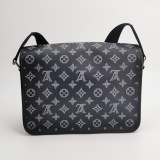 Louis Vuitton(LV) Messenger Bag Limited Edition Chapman Savane Monogram Canvas PM — thumbnail 5