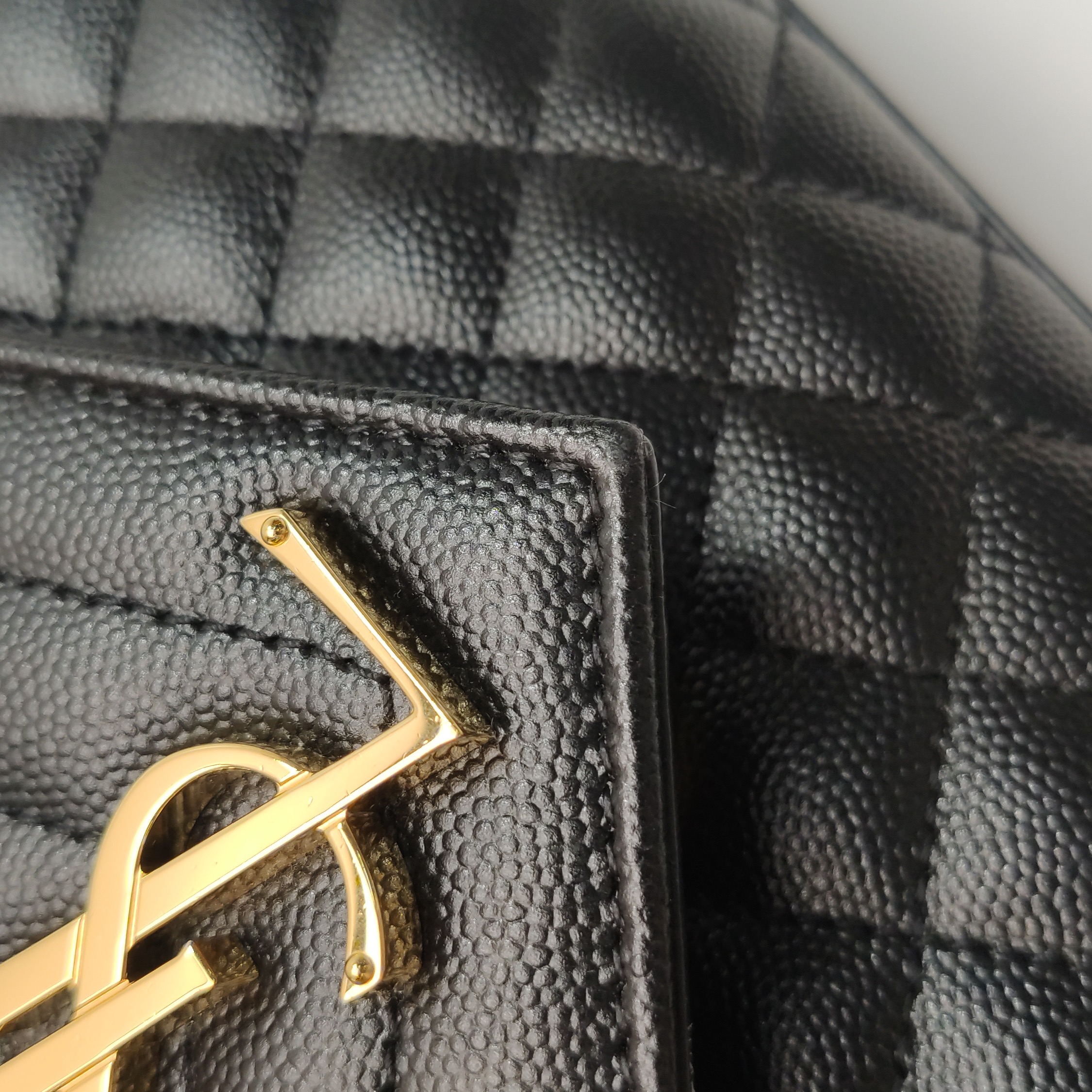 Saint Laurent Classic Monogram Envelope Satchel Mixed Matelasse Leather Medium — photo 15 of 20
