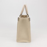 Louis Vuitton(LV) OnTheGo Tote Monogram Empreinte Giant PM — thumbnail 5