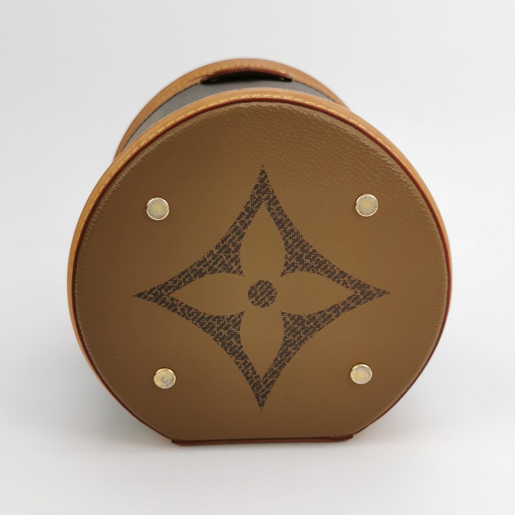 Louis Vuitton(LV) Cannes Handbag Monogram Canvas Nano — photo 5 of 14