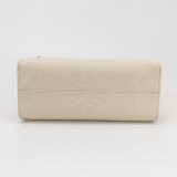 Louis Vuitton(LV) OnTheGo Tote Monogram Empreinte Giant PM — thumbnail 6