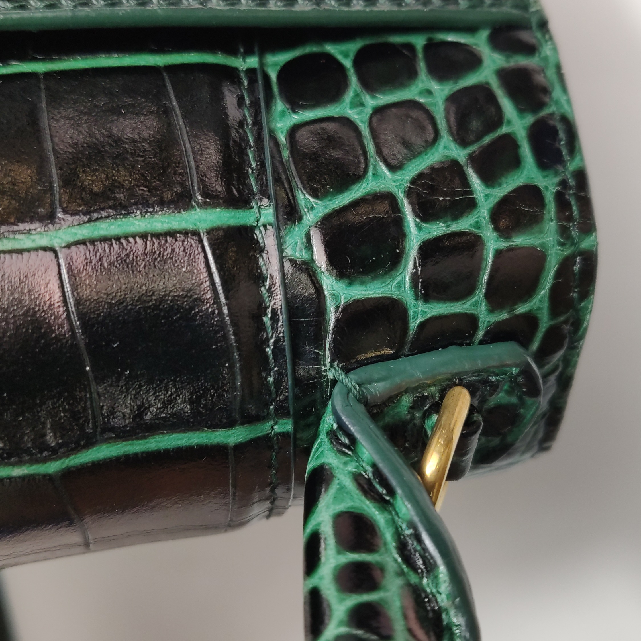 Balenciaga Hourglass Top Handle Bag Crocodile Embossed Leather Small — photo 12 of 16