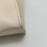 Louis Vuitton(LV) OnTheGo Tote Monogram Empreinte Giant PM — thumbnail 14