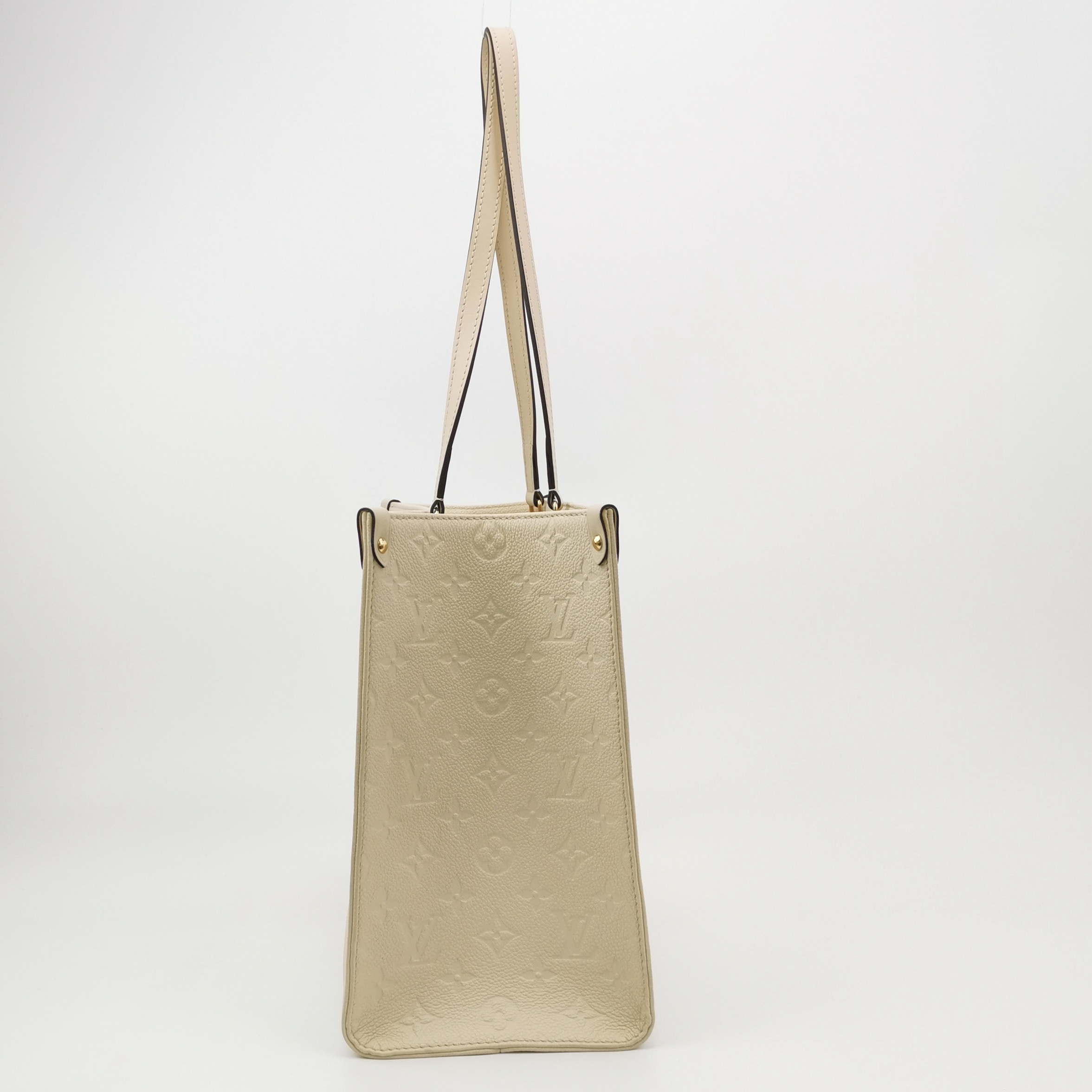 Louis Vuitton(LV) OnTheGo Tote Monogram Empreinte Giant MM — photo 4 of 15