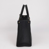 Louis Vuitton(LV) OnTheGo Tote Monogram Empreinte Giant PM — thumbnail 3