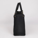 Louis Vuitton(LV) OnTheGo Tote Monogram Empreinte Giant PM — thumbnail 4