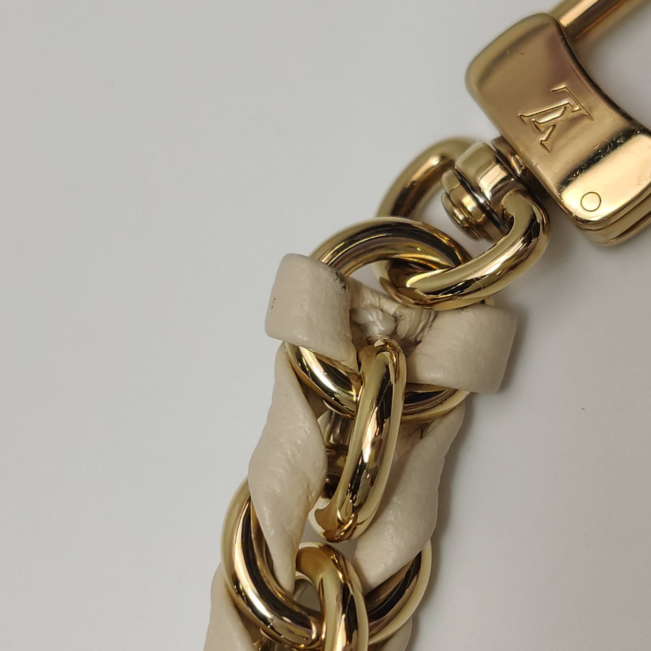 Louis Vuitton(LV) OnTheGo Tote Monogram Empreinte Giant East West — photo 10 of 15