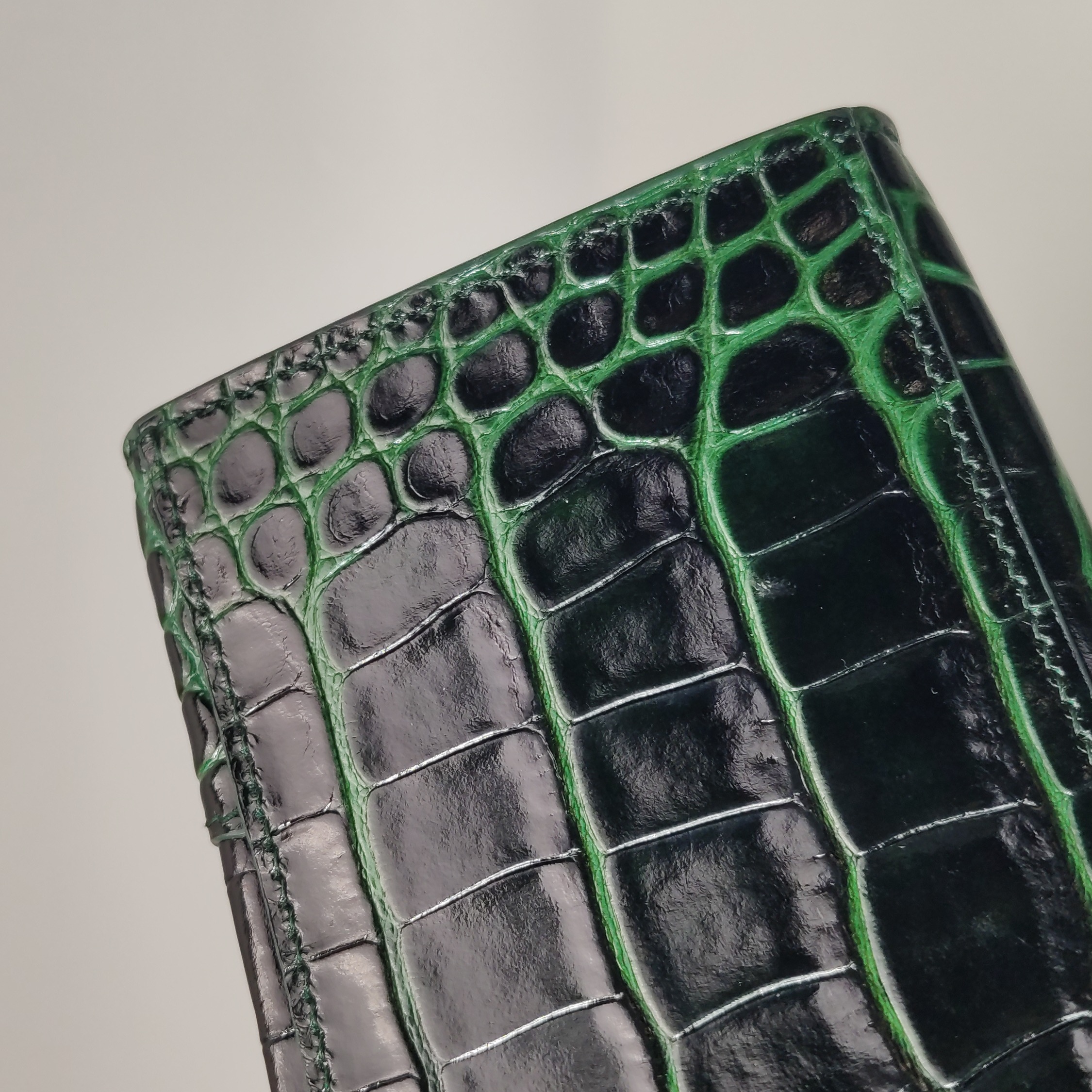 Balenciaga Hourglass Top Handle Bag Crocodile Embossed Leather Small — photo 12 of 16