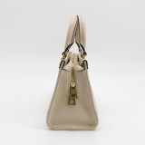 Louis Vuitton(LV) OnTheGo Tote Monogram Empreinte Giant East West — thumbnail 4
