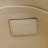 Louis Vuitton(LV) OnTheGo Tote Monogram Empreinte Giant East West — thumbnail 8