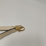 Louis Vuitton(LV) OnTheGo Tote Monogram Empreinte Giant East West — thumbnail 10
