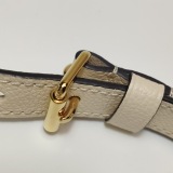 Louis Vuitton(LV) OnTheGo Tote Monogram Empreinte Giant East West — thumbnail 11