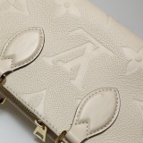 Louis Vuitton(LV) OnTheGo Tote Monogram Empreinte Giant East West — thumbnail 16