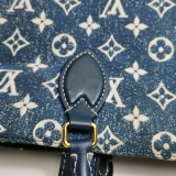 Louis Vuitton(LV) OnTheGo Tote Monogram Jacquard Denim MM — thumbnail 10