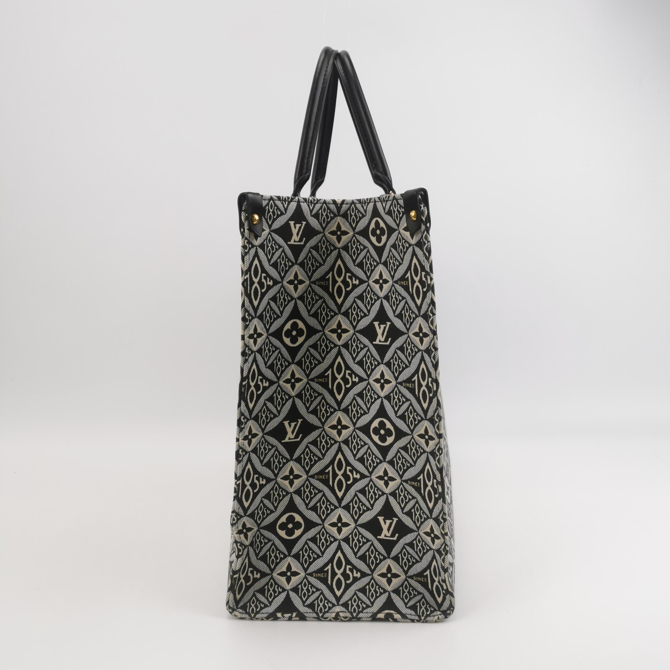 Louis Vuitton(LV) OnTheGo Tote Limited Edition Since 1854 Monogram Jacquard GM — photo 4 of 14