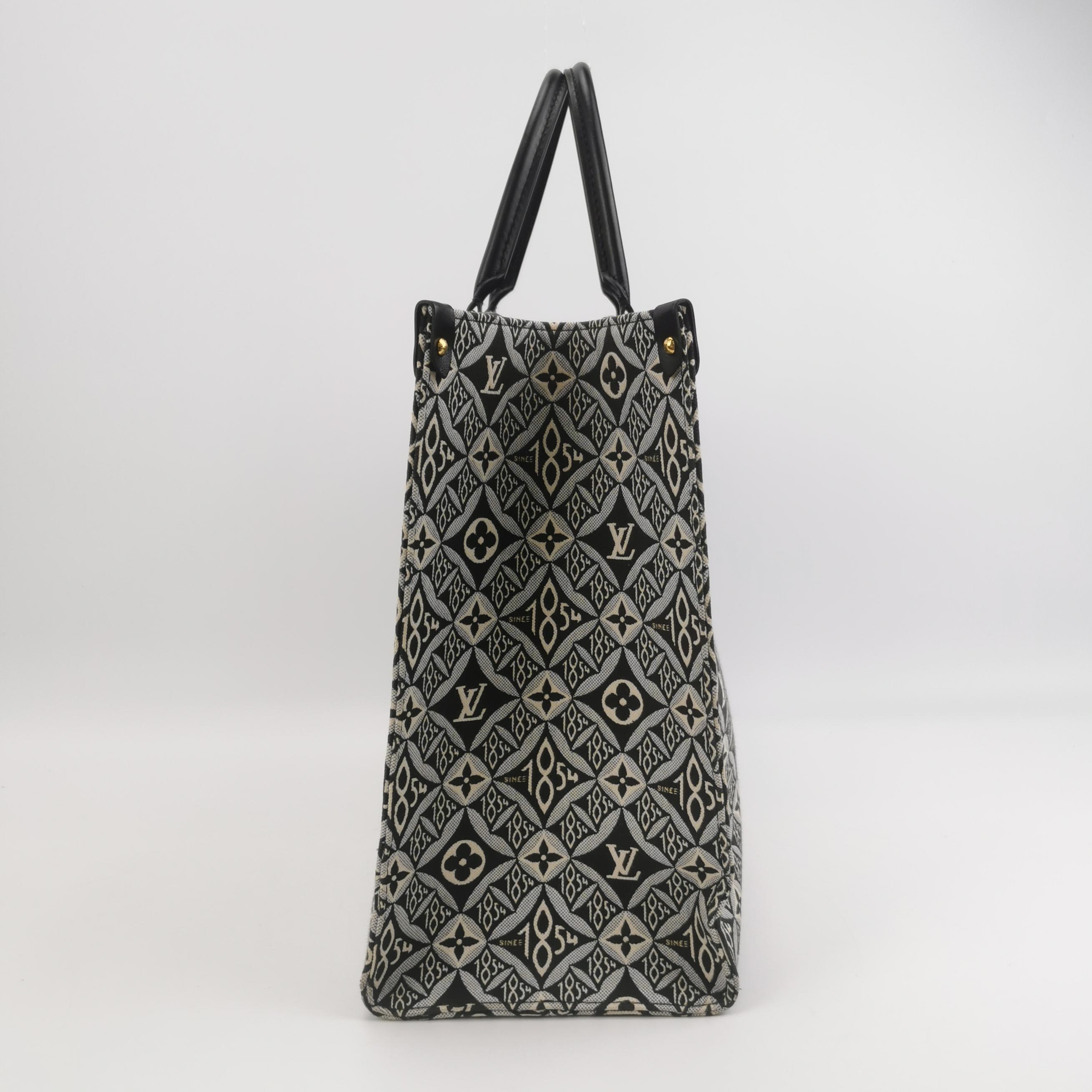 Louis Vuitton(LV) OnTheGo Tote Limited Edition Since 1854 Monogram Jacquard GM — photo 5 of 14