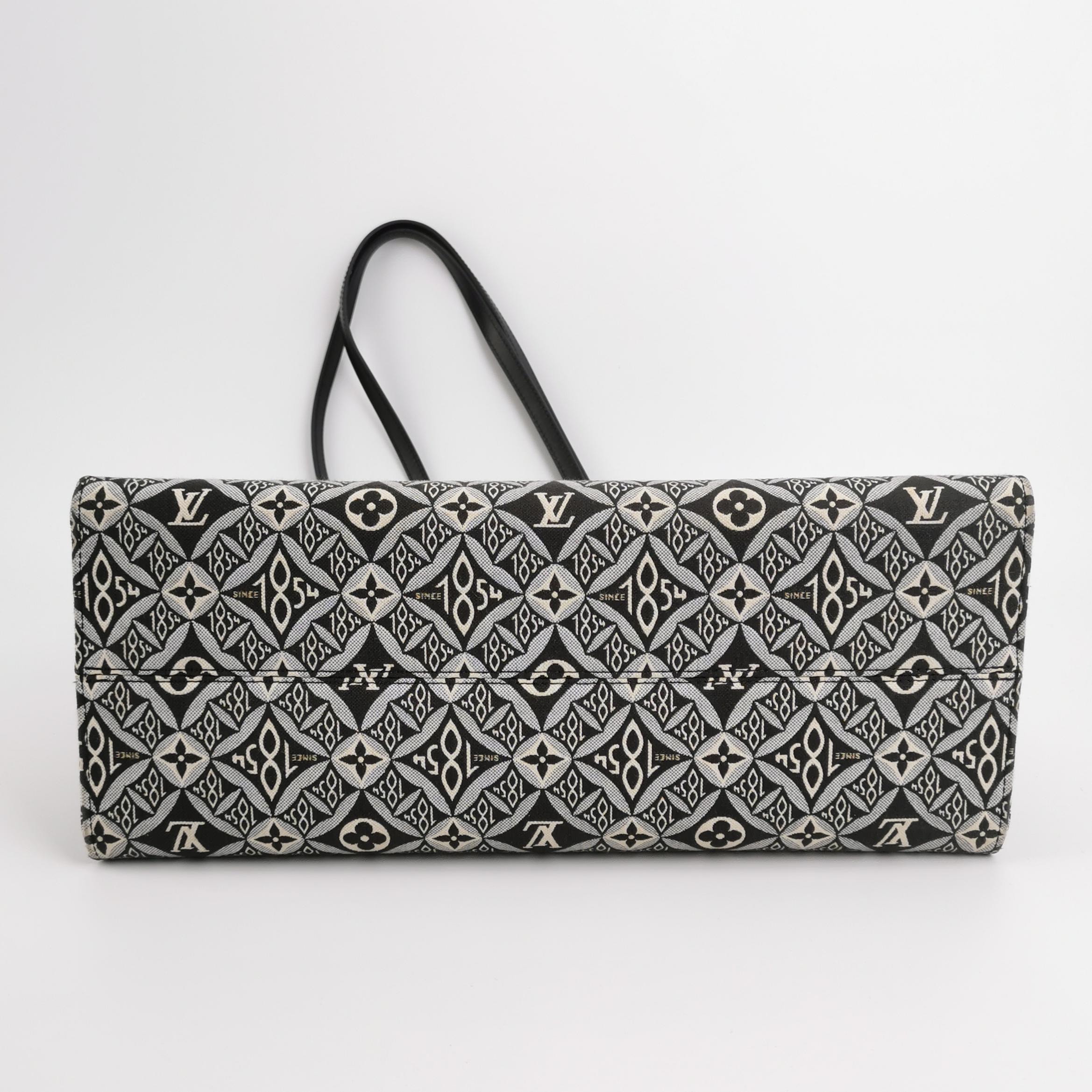 Louis Vuitton(LV) OnTheGo Tote Limited Edition Since 1854 Monogram Jacquard GM — photo 5 of 13