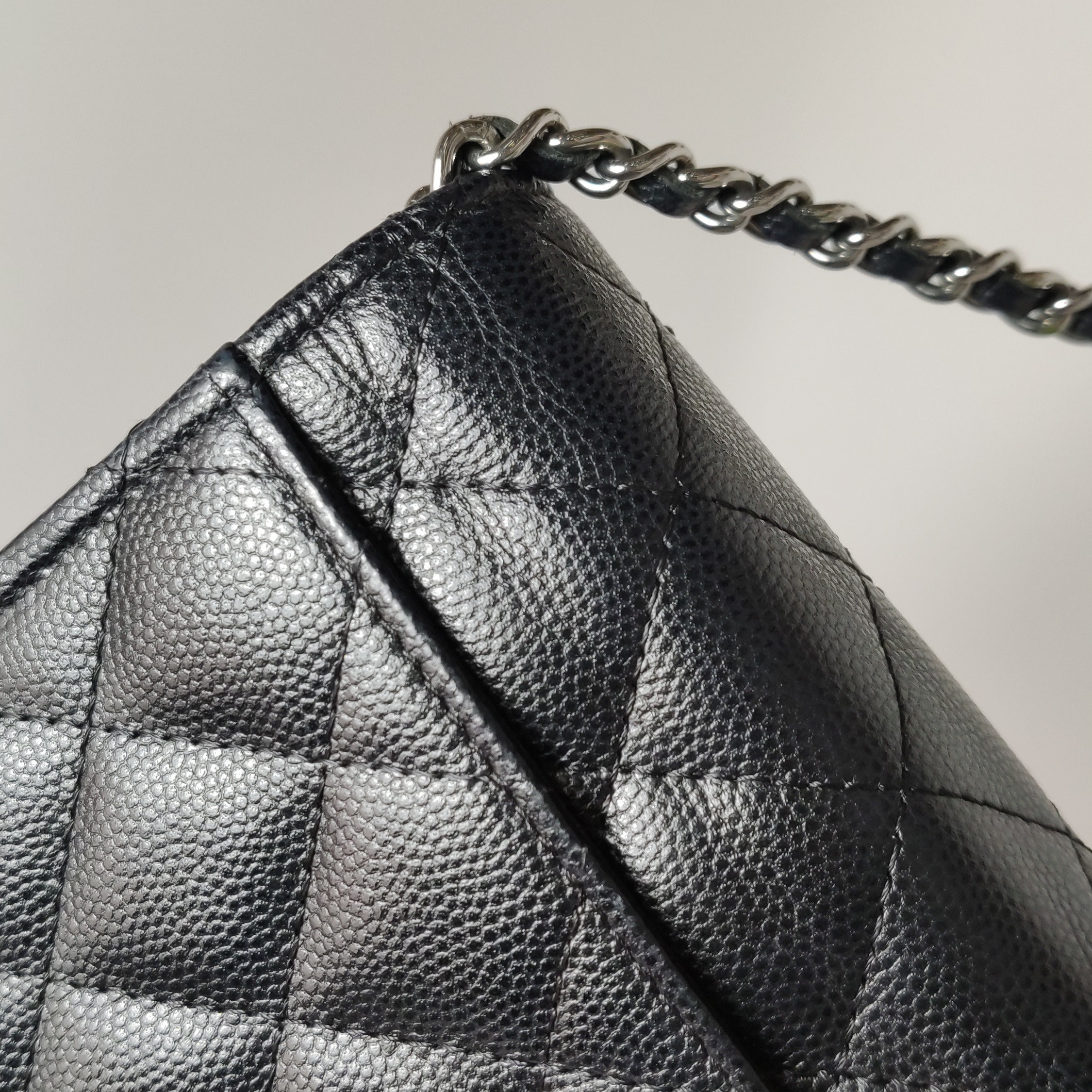 Chanel CC Flap Phone Holder Crossbody Bag Quilted Caviar — photo 8 of 10