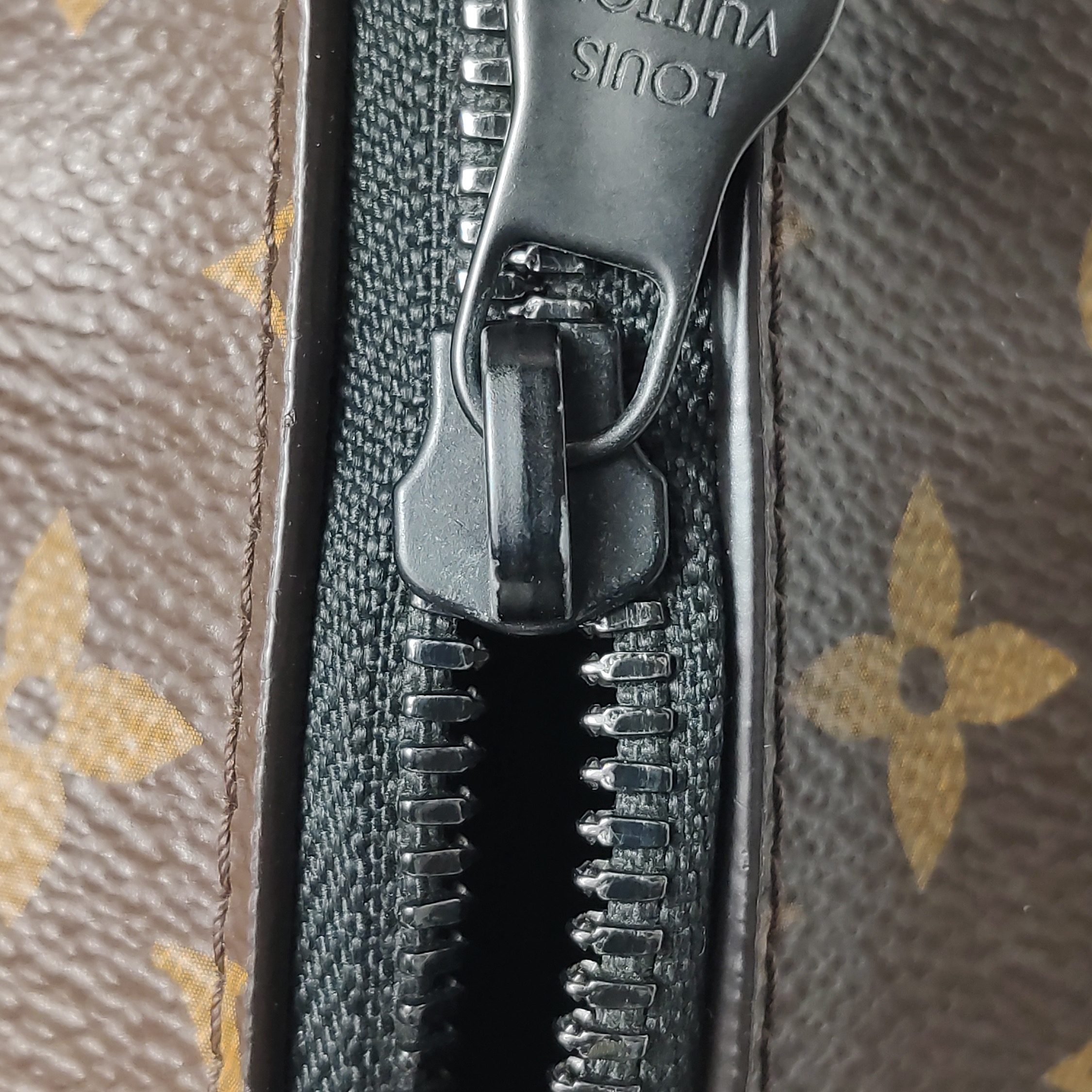 Louis Vuitton Solar Ray Soft Trunk Bag Monogram Canvas Mini — photo 9 of 9
