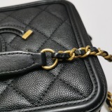 Chanel Filigree Vanity Case Quilted Caviar Small — thumbnail 10