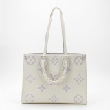 Louis Vuitton(LV) OnTheGo Tote Bicolor Monogram Empreinte Giant MM — thumbnail 3