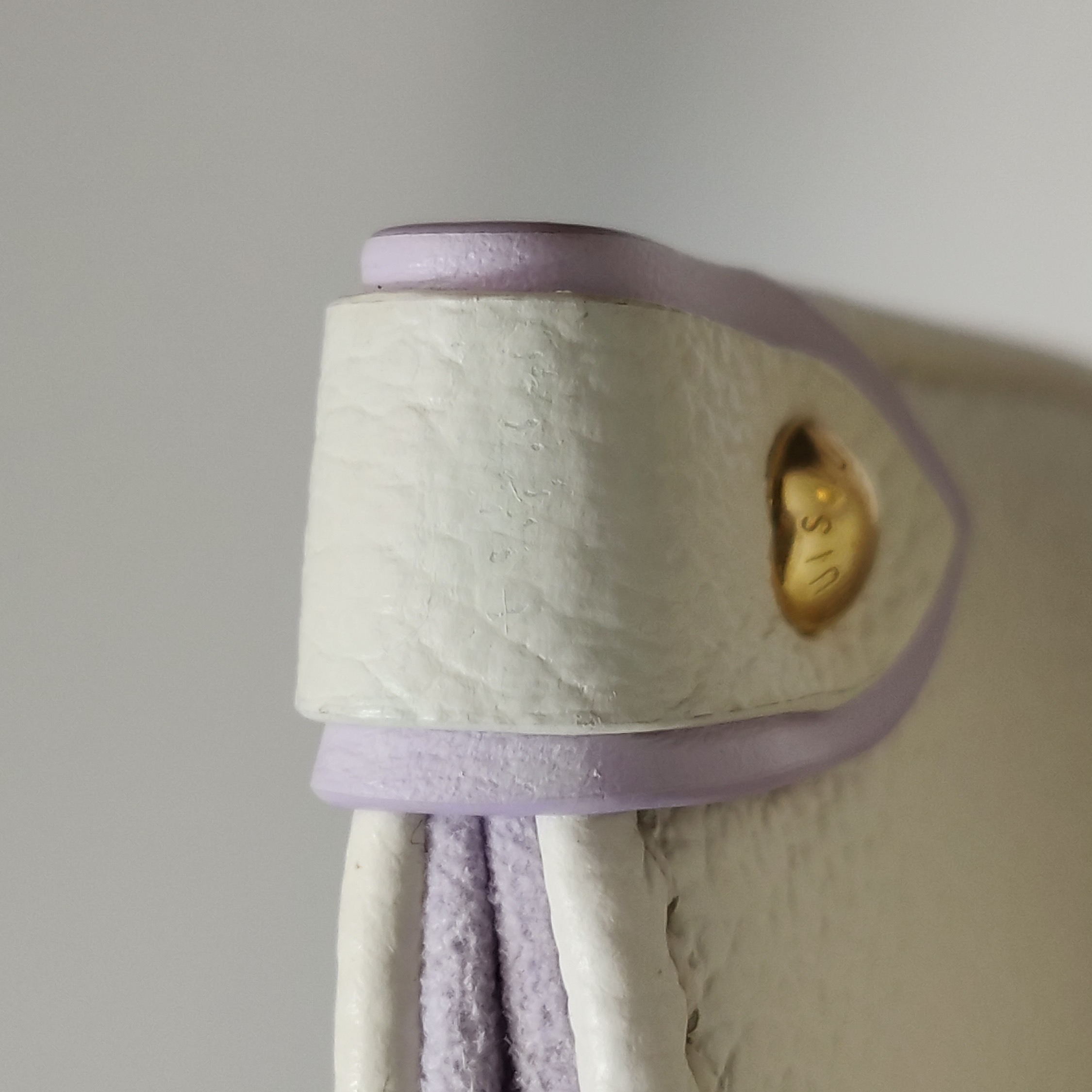 Louis Vuitton(LV) OnTheGo Tote Bicolor Monogram Empreinte Giant MM — photo 13 of 13