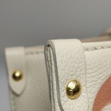 Louis Vuitton(LV) OnTheGo Tote Bicolor Monogram Empreinte Giant MM — thumbnail 11