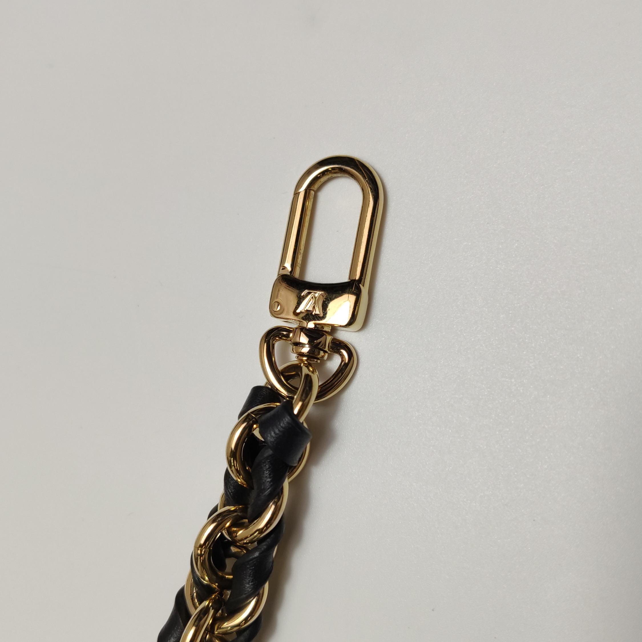 Louis Vuitton(LV) Be Alma Chain Shoulder Bag Monogram Brown — photo 11 of 12