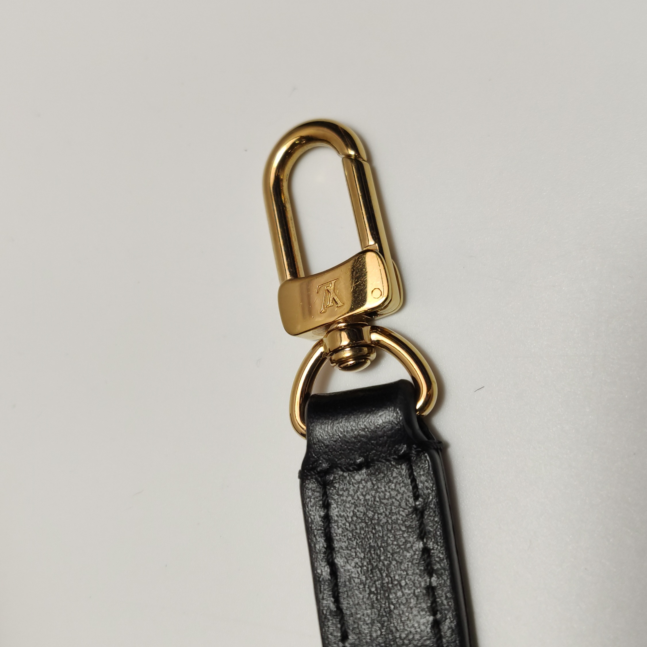 Louis Vuitton(LV) Be Alma Chain Shoulder Bag Monogram Brown — photo 12 of 12