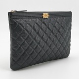 Chanel Boy O Case Clutch Quilted Caviar Medium — thumbnail 2