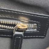 Chanel Boy O Case Clutch Quilted Caviar Medium — thumbnail 9