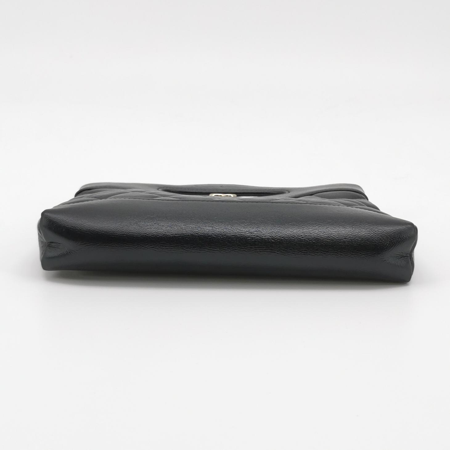 Chanel 31 Shopping Bag Clutch with Chain Quilted Lambskin Small — photo 6 of 15
