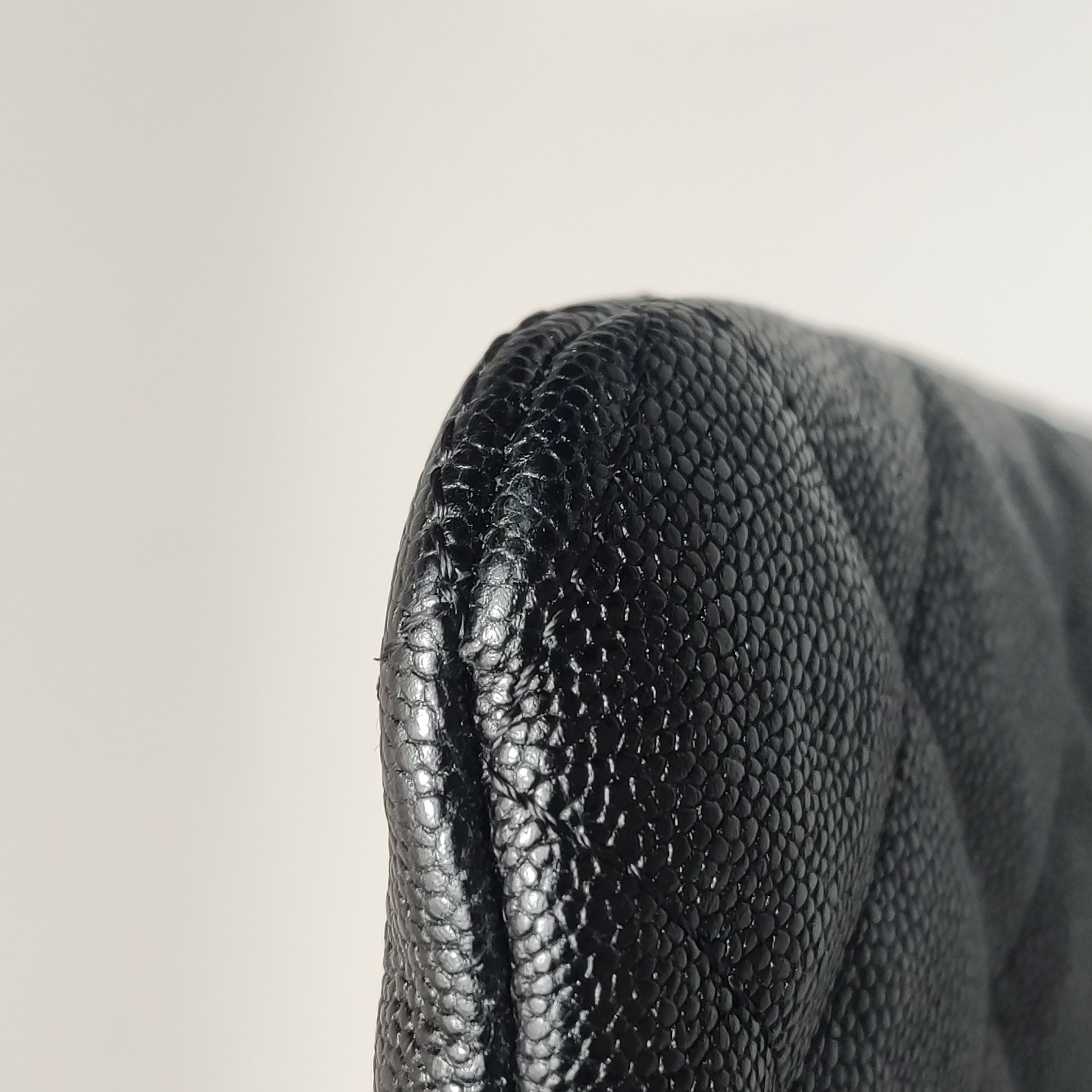 Chanel Boy O Case Clutch Quilted Caviar Medium — photo 13 of 13