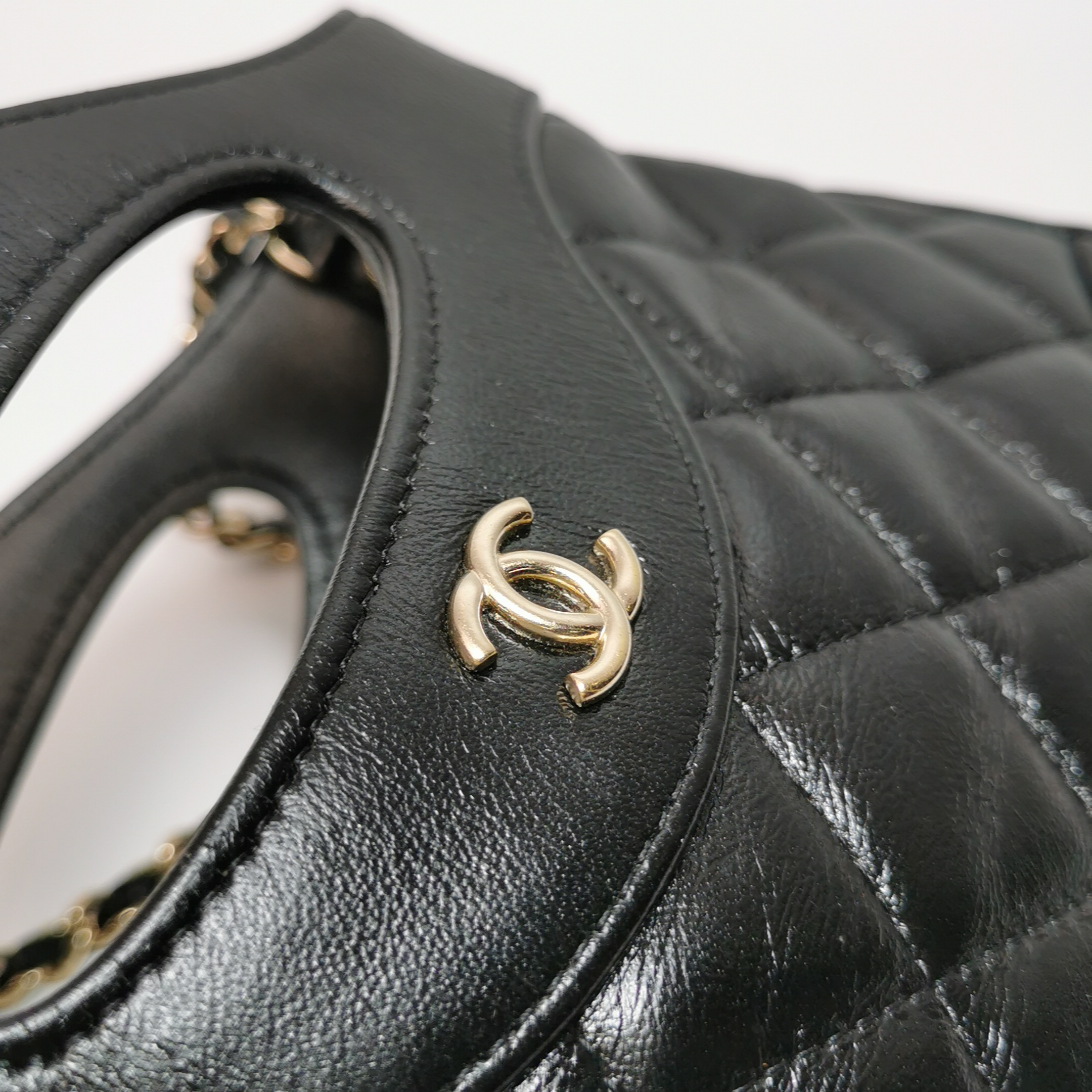 Chanel 31 Shopping Bag Clutch with Chain Quilted Lambskin Small — photo 12 of 15