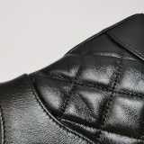Chanel 31 Shopping Bag Clutch with Chain Quilted Lambskin Small — thumbnail 13