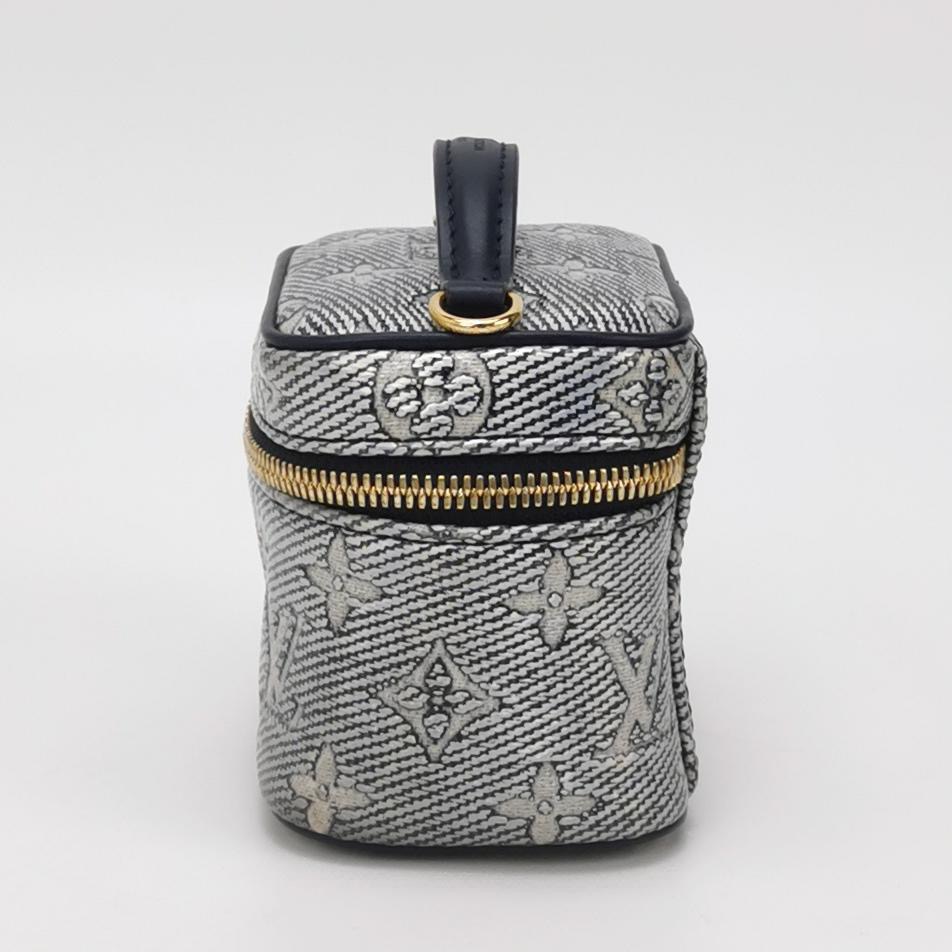 Louis Vuitton(LV) Vanity Case Monoglam Jacquard Canvas Micro — photo 4 of 12
